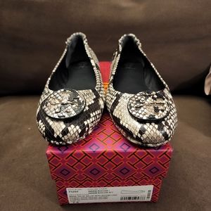 Tory Burch Size 7.5 Warm Roccia Flats Snake Print Leather